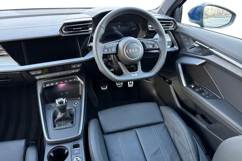 17 of 65 for Audi A3 1.5 TFSI S line Euro 6 (s/s) 4dr