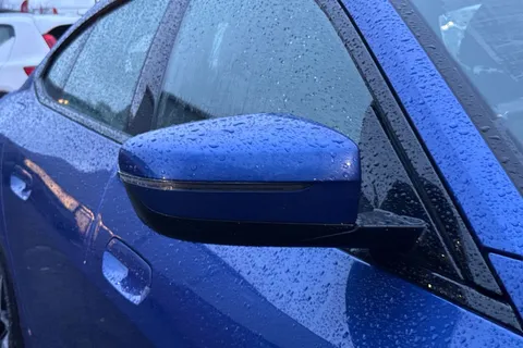 KJ24LDE BMW I4 210kW eDrive35 M Sport 70kWh 5dr Auto Thumbnail #11