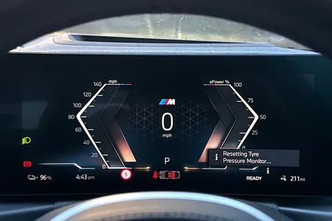 KJ24LDE BMW I4 210kW eDrive35 M Sport 70kWh 5dr Auto Thumbnail #19