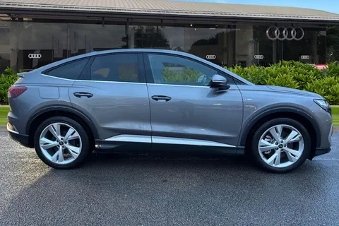 KN25OCX Audi Q4 e-tron Q4 Sportback S line 45 e-tron 210,00 kW Thumbnail #4