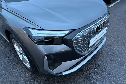 KN25OCX Audi Q4 e-tron Q4 Sportback S line 45 e-tron 210,00 kW Thumbnail #9