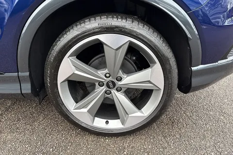 12 of 57 for Audi Q4 e-tron 45 Black Edition Sportback Auto 5dr 82kWh