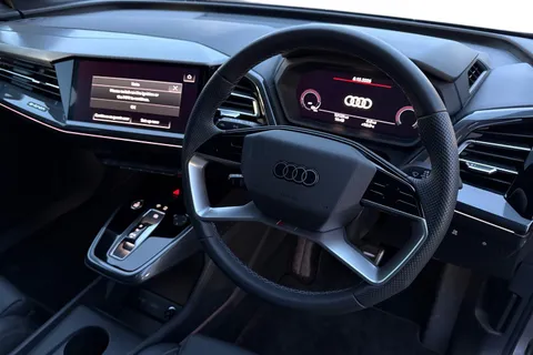 KN25OCX Audi Q4 e-tron Q4 Sportback S line 45 e-tron 210,00 kW Thumbnail #18