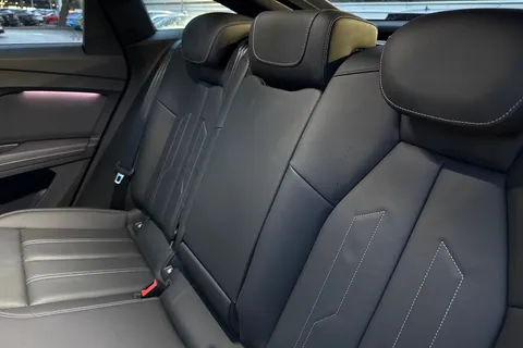 KN25OCX Audi Q4 e-tron Q4 Sportback S line 45 e-tron 210,00 kW Thumbnail #19