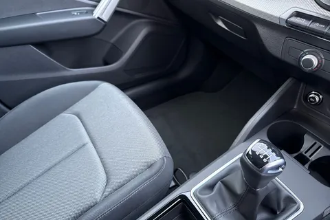 19 of 53 for Audi Q2 1.0 TFSI 30 Sport Euro 6 (s/s) 5dr