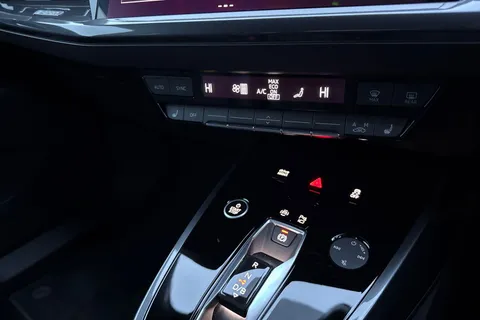 KN25OCX Audi Q4 e-tron Q4 Sportback S line 45 e-tron 210,00 kW Thumbnail #22