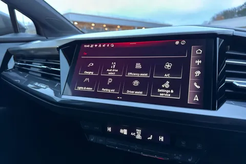 KN25OCX Audi Q4 e-tron Q4 Sportback S line 45 e-tron 210,00 kW Thumbnail #42