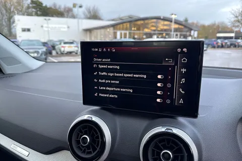 41 of 53 for Audi Q2 1.0 TFSI 30 Sport Euro 6 (s/s) 5dr