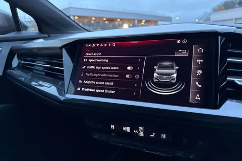 KN25OCX Audi Q4 e-tron Q4 Sportback S line 45 e-tron 210,00 kW Thumbnail #45