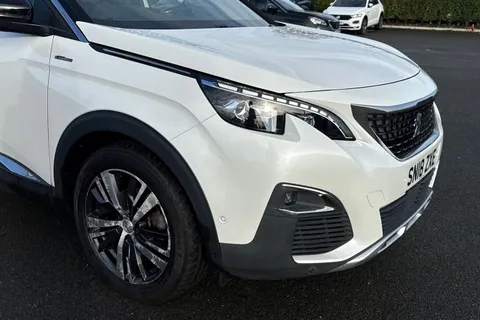 25 of 64 for PEUGEOT 3008 1.2 PureTech GT Line Euro 6 (s/s) 5dr