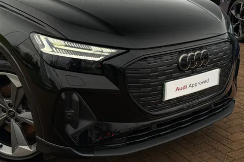 BG24THX Audi Q4 e-tron Q4 Sportback Black Edition 45 e-tron quattro 210,00 kW Thumbnail #8