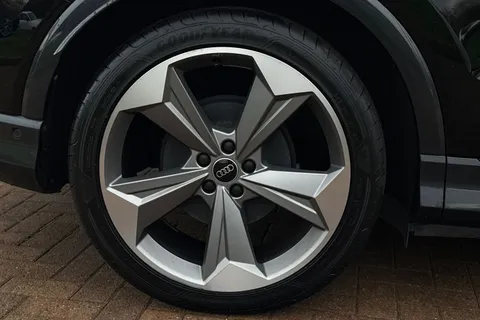 BG24THX Audi Q4 e-tron Q4 Sportback Black Edition 45 e-tron quattro 210,00 kW Thumbnail #11