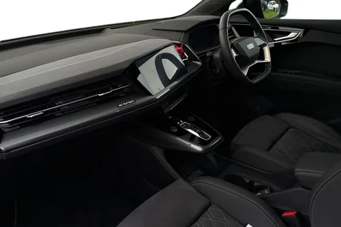 BG24THX Audi Q4 e-tron Q4 Sportback Black Edition 45 e-tron quattro 210,00 kW Thumbnail #14