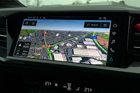 BG24THX Audi Q4 e-tron Q4 Sportback Black Edition 45 e-tron quattro 210,00 kW Thumbnail #16