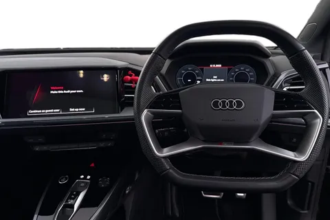 BG24THX Audi Q4 e-tron Q4 Sportback Black Edition 45 e-tron quattro 210,00 kW Thumbnail #17