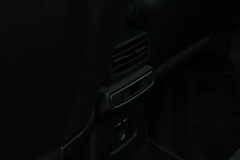 BG24THX Audi Q4 e-tron Q4 Sportback Black Edition 45 e-tron quattro 210,00 kW Thumbnail #28