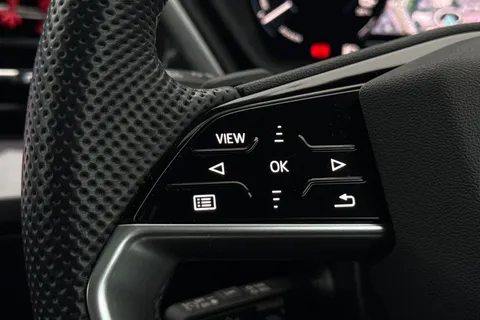 BG24THX Audi Q4 e-tron Q4 Sportback Black Edition 45 e-tron quattro 210,00 kW Thumbnail #36