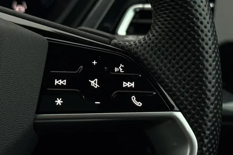 BG24THX Audi Q4 e-tron Q4 Sportback Black Edition 45 e-tron quattro 210,00 kW Thumbnail #37