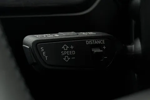 BG24THX Audi Q4 e-tron Q4 Sportback Black Edition 45 e-tron quattro 210,00 kW Thumbnail #38