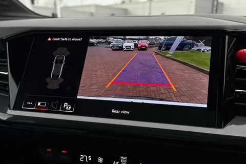 BG24THX Audi Q4 e-tron Q4 Sportback Black Edition 45 e-tron quattro 210,00 kW Thumbnail #41