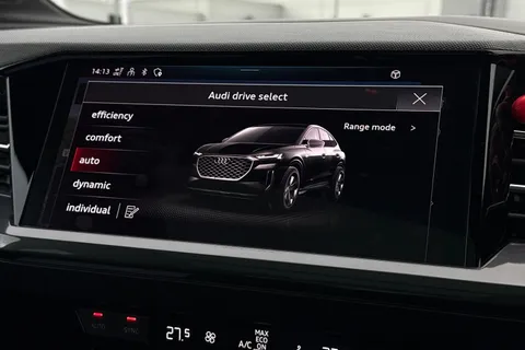 BG24THX Audi Q4 e-tron Q4 Sportback Black Edition 45 e-tron quattro 210,00 kW Thumbnail #42