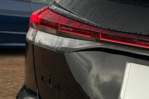 BG24THX Audi Q4 e-tron Q4 Sportback Black Edition 45 e-tron quattro 210,00 kW Thumbnail #49