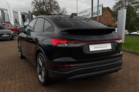 BG24THX Audi Q4 e-tron Q4 Sportback Black Edition 45 e-tron quattro 210,00 kW Thumbnail #57