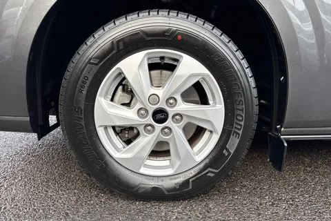 MF74WWL Ford Transit Custom 2.0 EcoBlue 170ps H1 Van Limited Auto-Tailgate-NAV Thumbnail #9