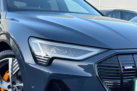 9 of 66 for Audi e-tron Sportback Vorsprung 55 quattro 300,00 kW