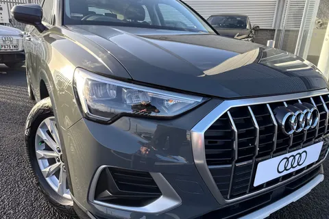 8 of 65 for AUDI Q3 35 TFSI Sport 5dr S Tronic