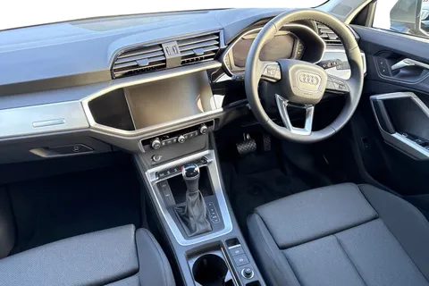 14 of 65 for AUDI Q3 35 TFSI Sport 5dr S Tronic