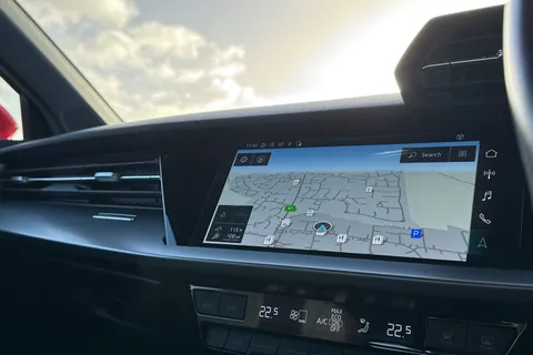 16 of 65 for Audi A3 Sport 30 TDI 116 PS S tronic