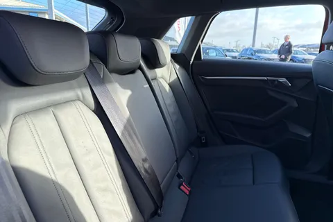 18 of 65 for Audi A3 Sport 30 TDI 116 PS S tronic