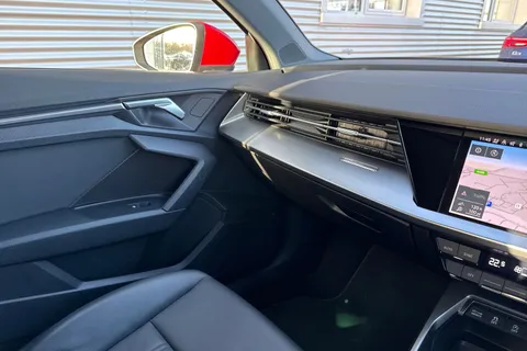 19 of 65 for Audi A3 Sport 30 TDI 116 PS S tronic