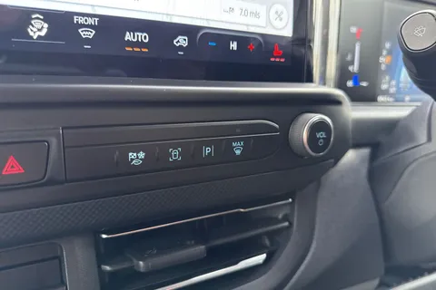 MF74WWL Ford Transit Custom 2.0 EcoBlue 170ps H1 Van Limited Auto-Tailgate-NAV Thumbnail #53