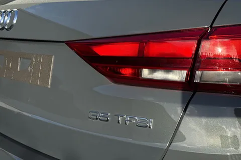 25 of 65 for AUDI Q3 35 TFSI Sport 5dr S Tronic