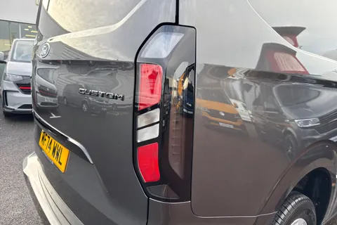 MF74WWL Ford Transit Custom 2.0 EcoBlue 170ps H1 Van Limited Auto-Tailgate-NAV Thumbnail #58