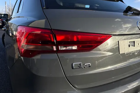 26 of 65 for AUDI Q3 35 TFSI Sport 5dr S Tronic