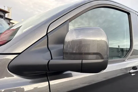 MF74WWL Ford Transit Custom 2.0 EcoBlue 170ps H1 Van Limited Auto-Tailgate-NAV Thumbnail #60