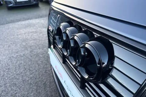 30 of 66 for Audi e-tron Sportback Vorsprung 55 quattro 300,00 kW