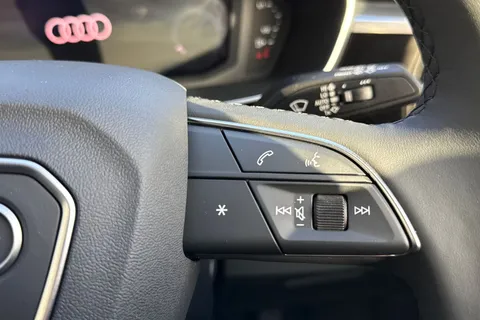 37 of 65 for AUDI Q3 35 TFSI Sport 5dr S Tronic