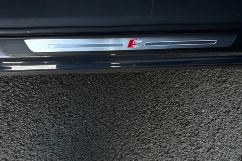 44 of 66 for Audi e-tron Sportback Vorsprung 55 quattro 300,00 kW