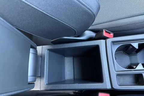 46 of 65 for AUDI Q3 35 TFSI Sport 5dr S Tronic