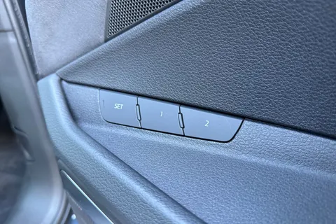 48 of 66 for Audi e-tron Sportback Vorsprung 55 quattro 300,00 kW