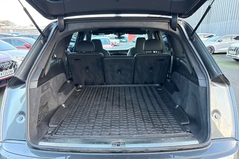 9 of 65 for Audi Q7 Vorsprung 50 TDI quattro 286 PS tiptronic