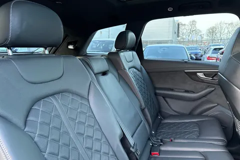 13 of 65 for Audi Q7 Vorsprung 50 TDI quattro 286 PS tiptronic