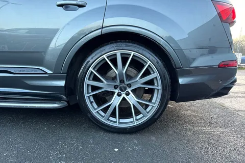 23 of 65 for Audi Q7 Vorsprung 50 TDI quattro 286 PS tiptronic