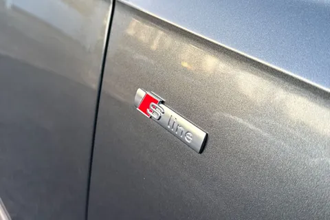 26 of 65 for Audi Q7 Vorsprung 50 TDI quattro 286 PS tiptronic