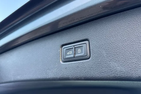 36 of 65 for Audi Q7 Vorsprung 50 TDI quattro 286 PS tiptronic