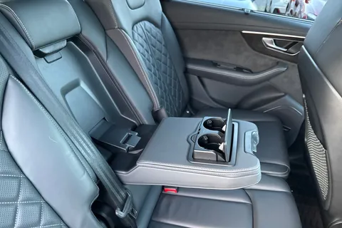 40 of 65 for Audi Q7 Vorsprung 50 TDI quattro 286 PS tiptronic